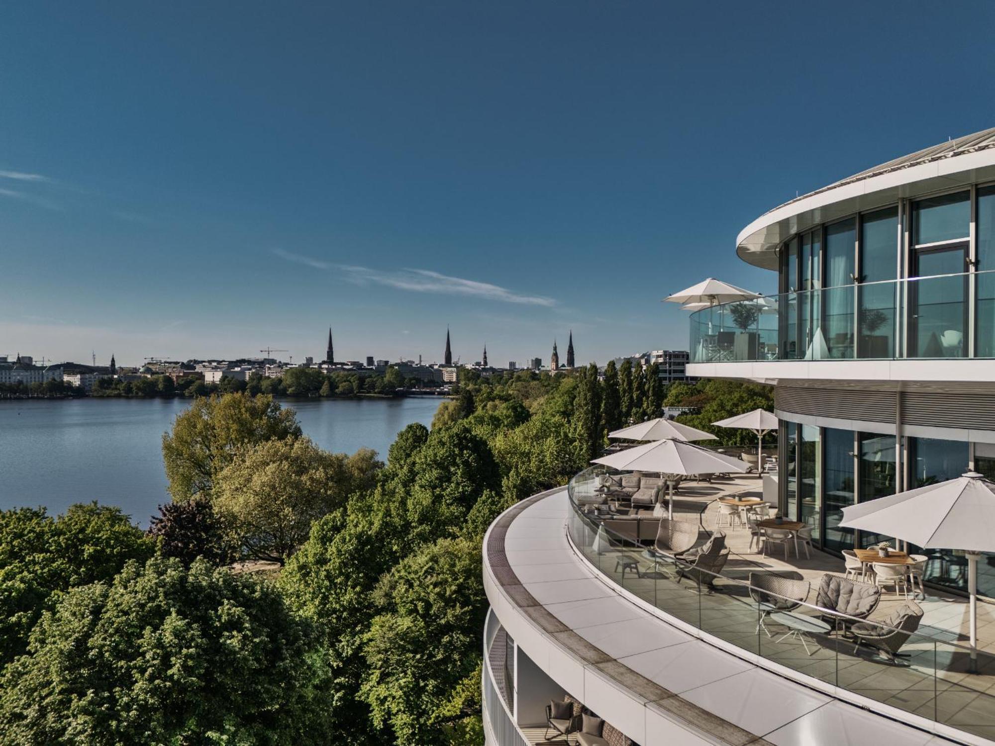 The Fontenay Хамбург Екстериор снимка The River Terrace